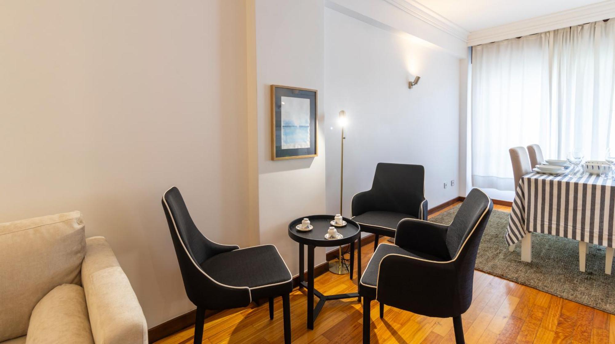 Charmy Rodrigues Lobo II Apartment By Unique Hosts Porto Bagian luar foto